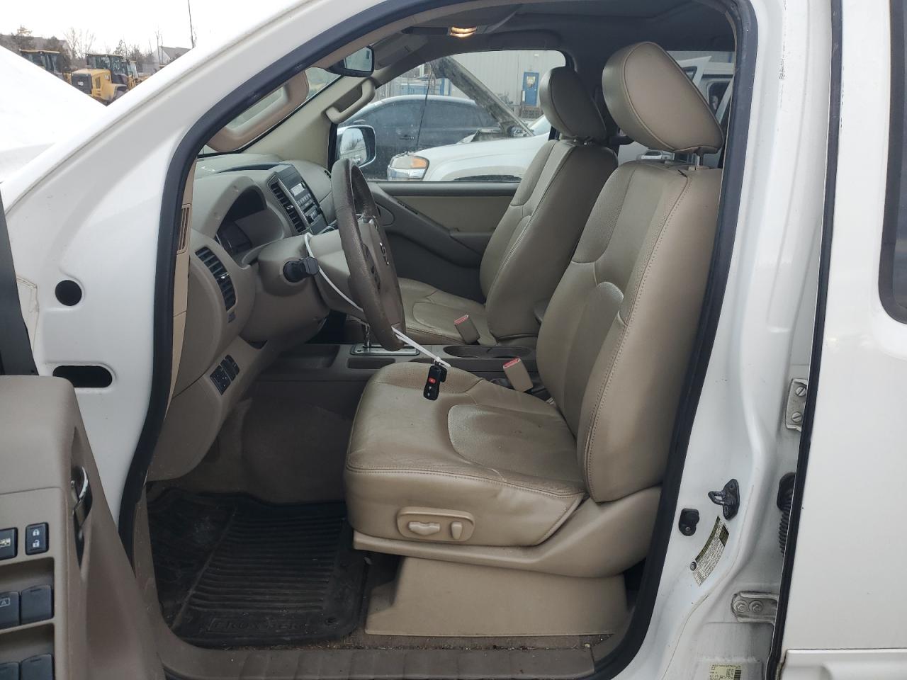 2012 Nissan Navara (Frontier) - Image 7