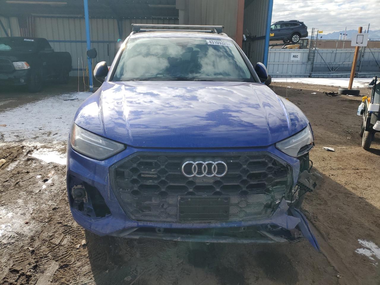 2023 Audi Q5 - Image 5