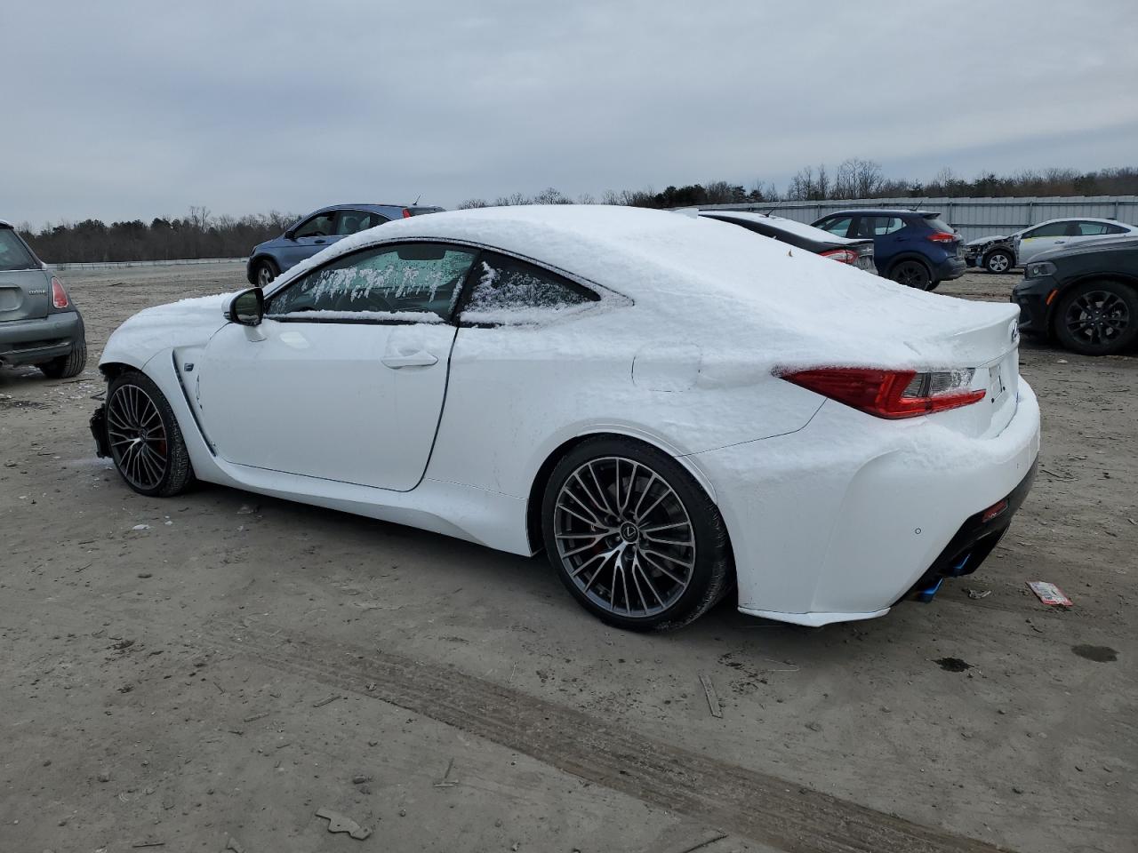 2015 Lexus RC - Image 2