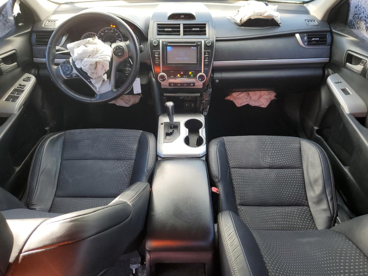 2013 Toyota Camry - Image 8