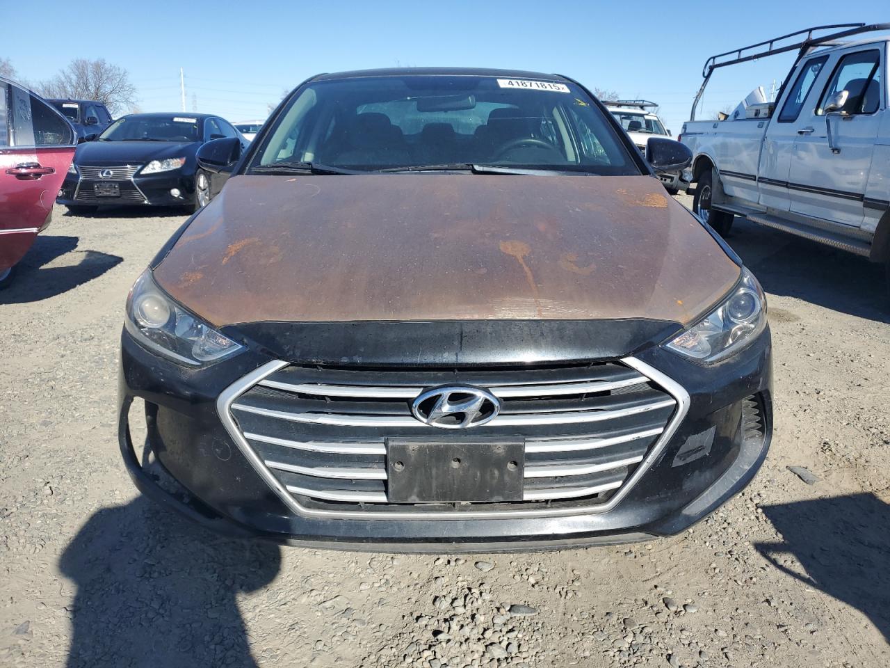 2017 Hyundai Elantra - Image 5