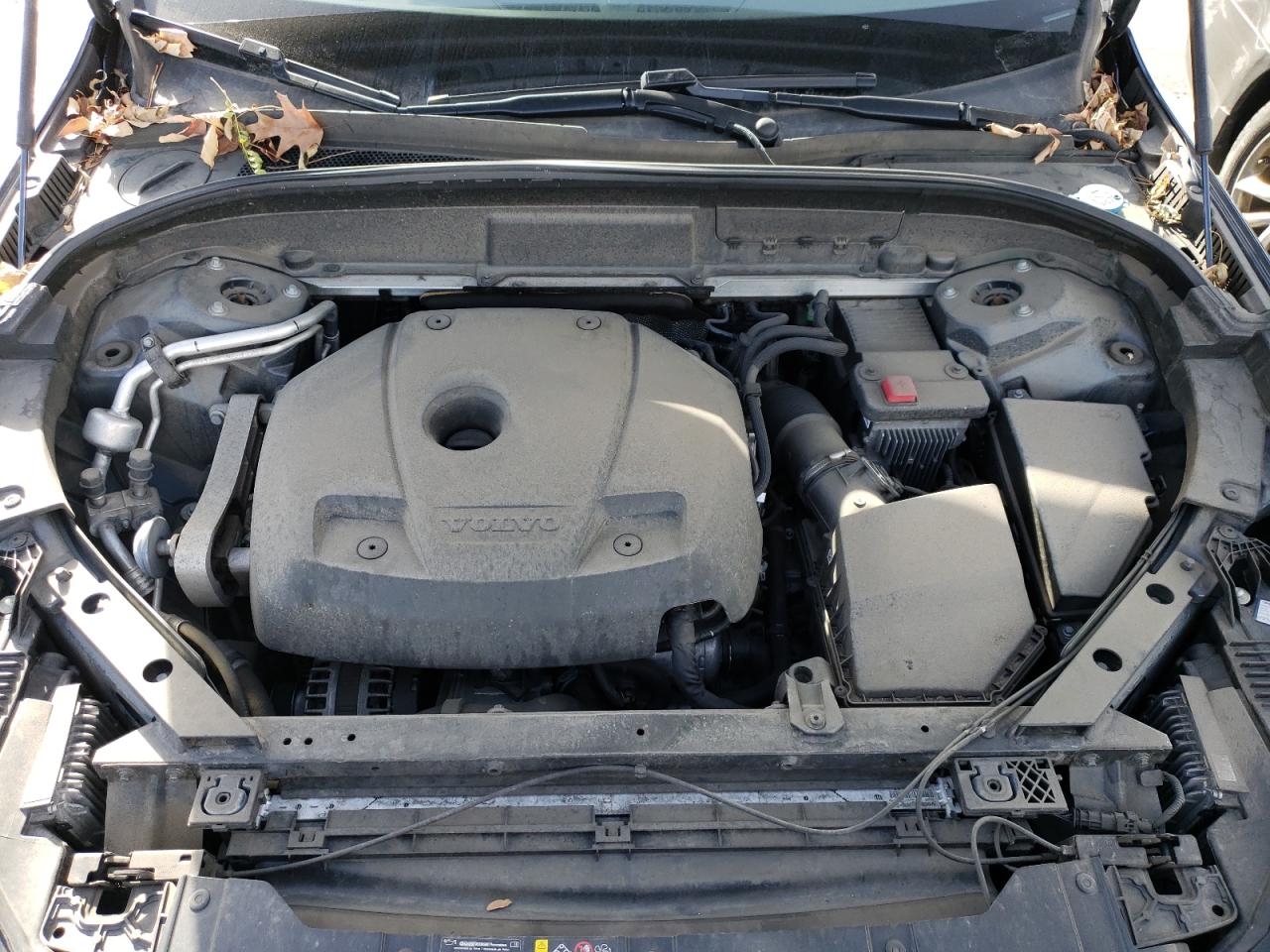 2021 Volvo XC60 - Image 12