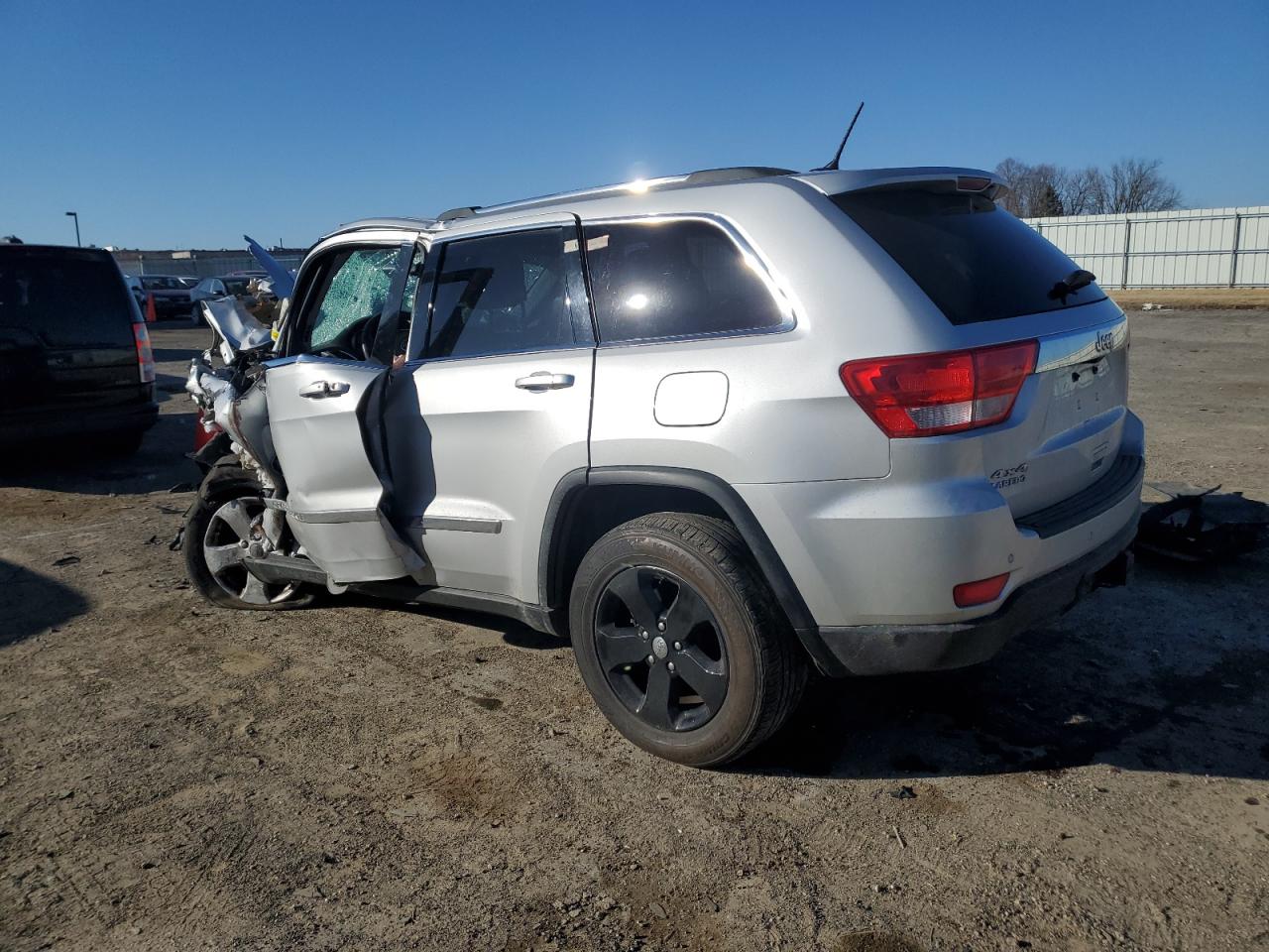 2011 Jeep Grand Cherokee - Image 2