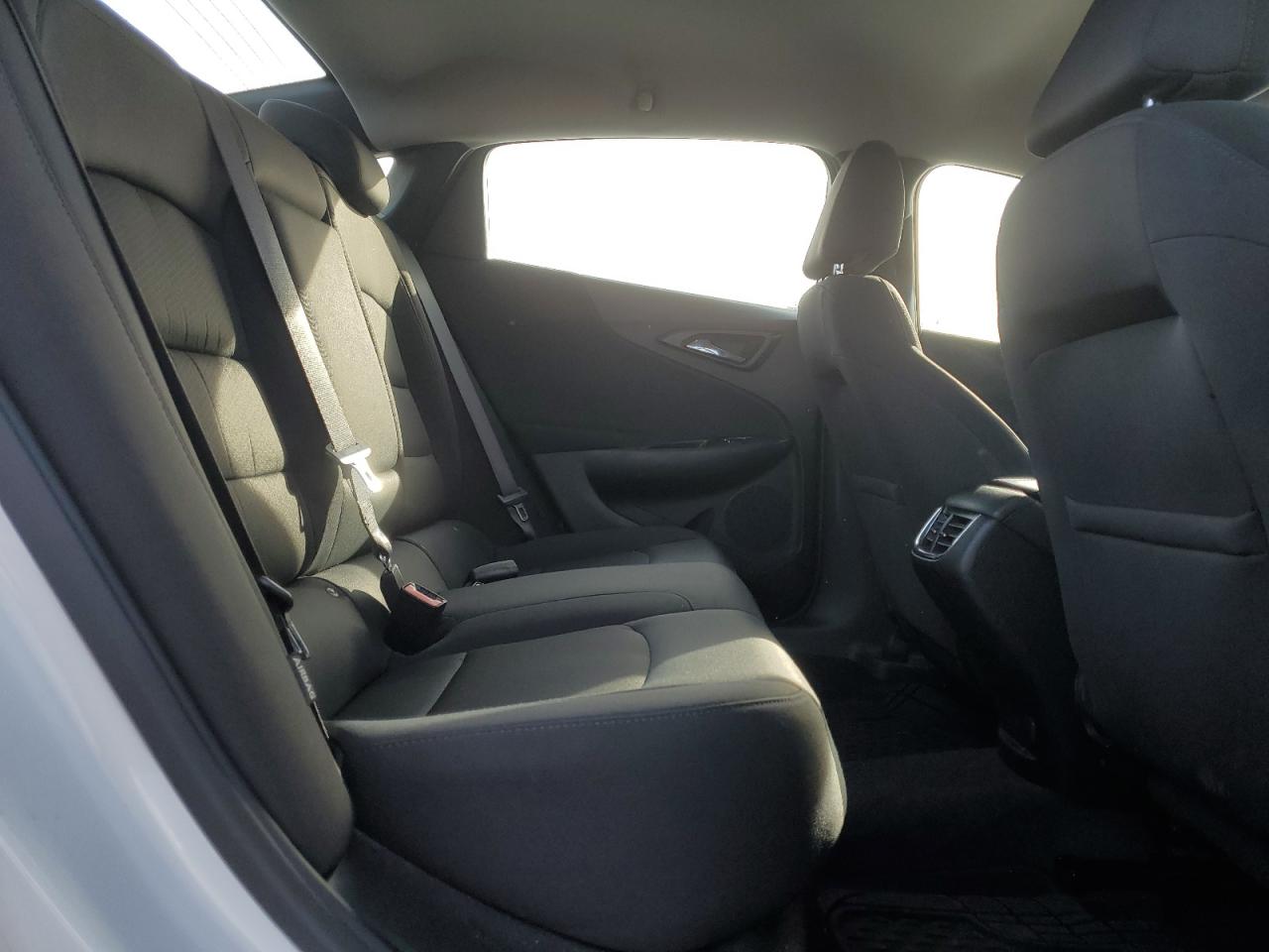 2022 Chevrolet Malibu - Image 10