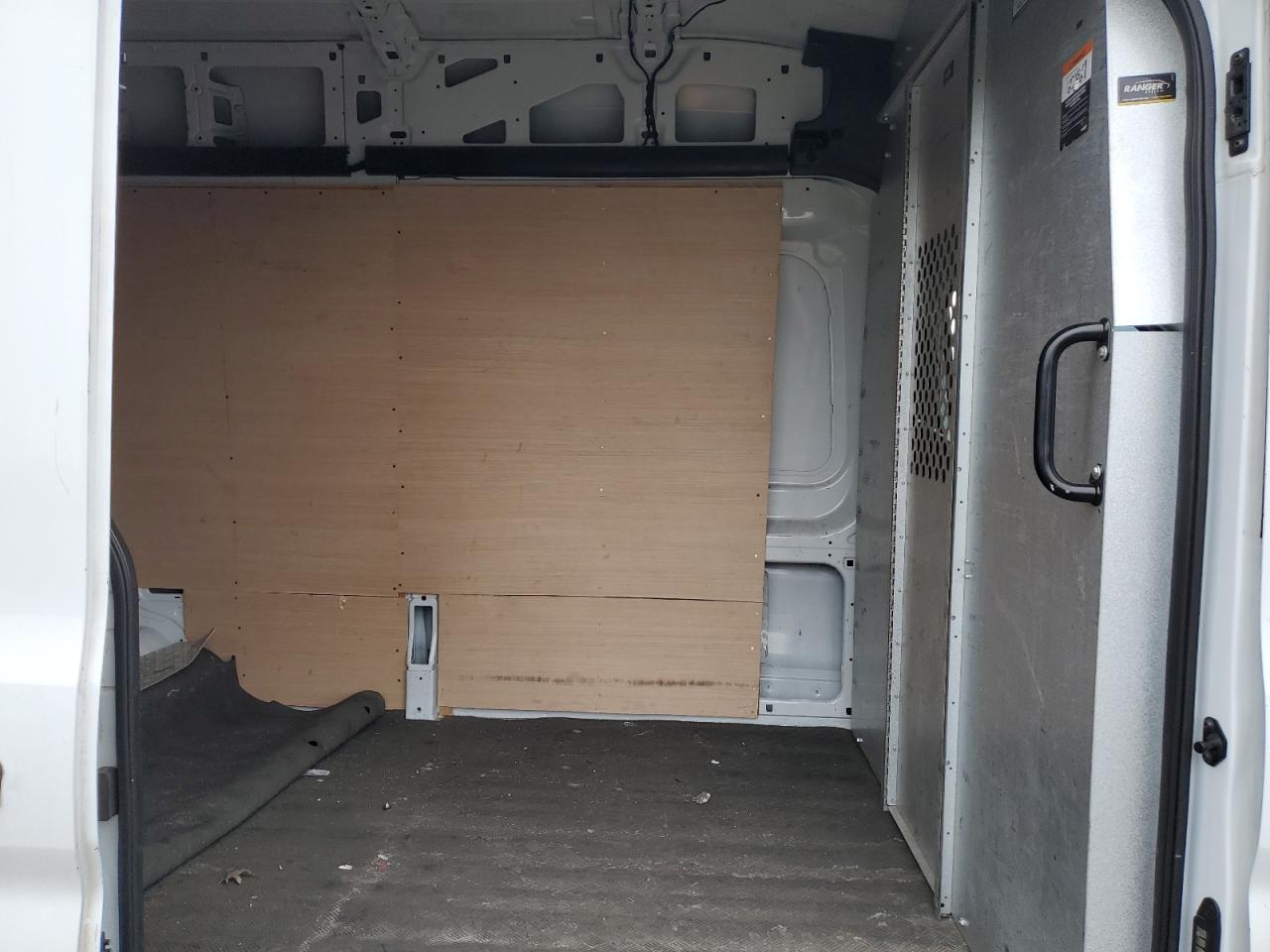 2020 Ford Transit - Image 11