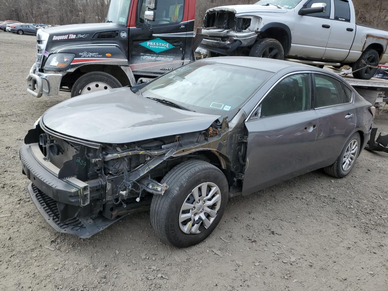 2015 Nissan Altima - Image 1