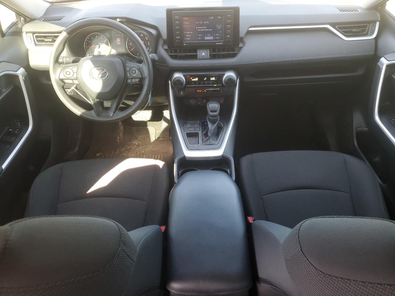 2021 Toyota RAV 4 - Image 8