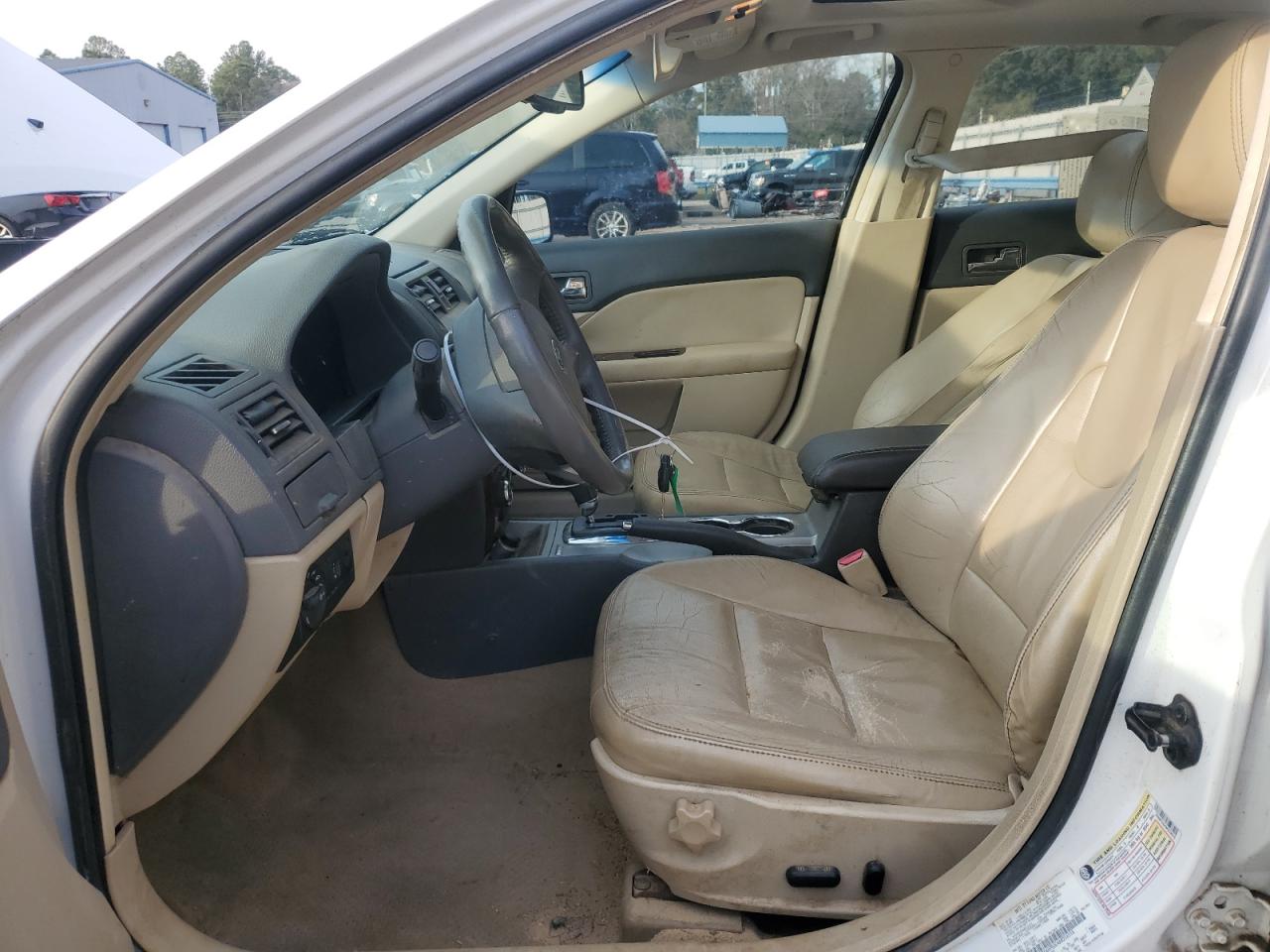 2010 Ford Fusion - Image 7