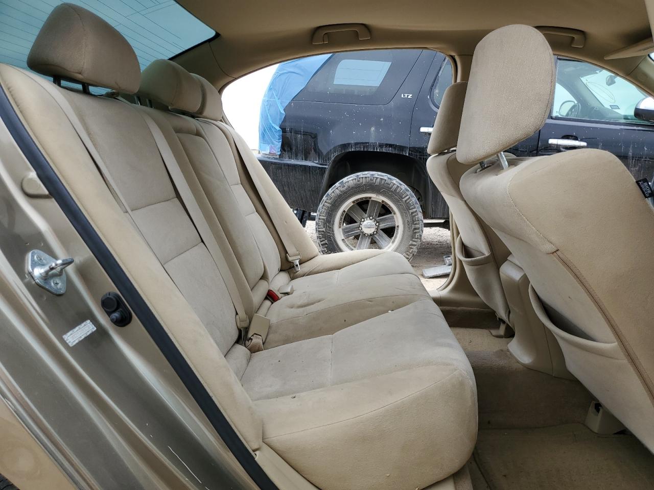 2009 Honda Accord - Image 10