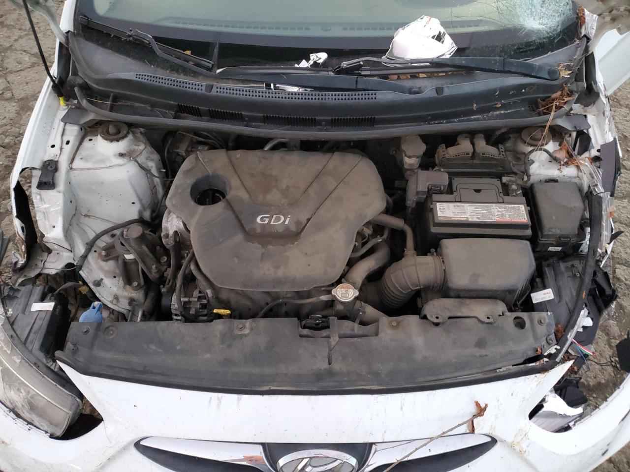 2014 Hyundai Accent - Image 11