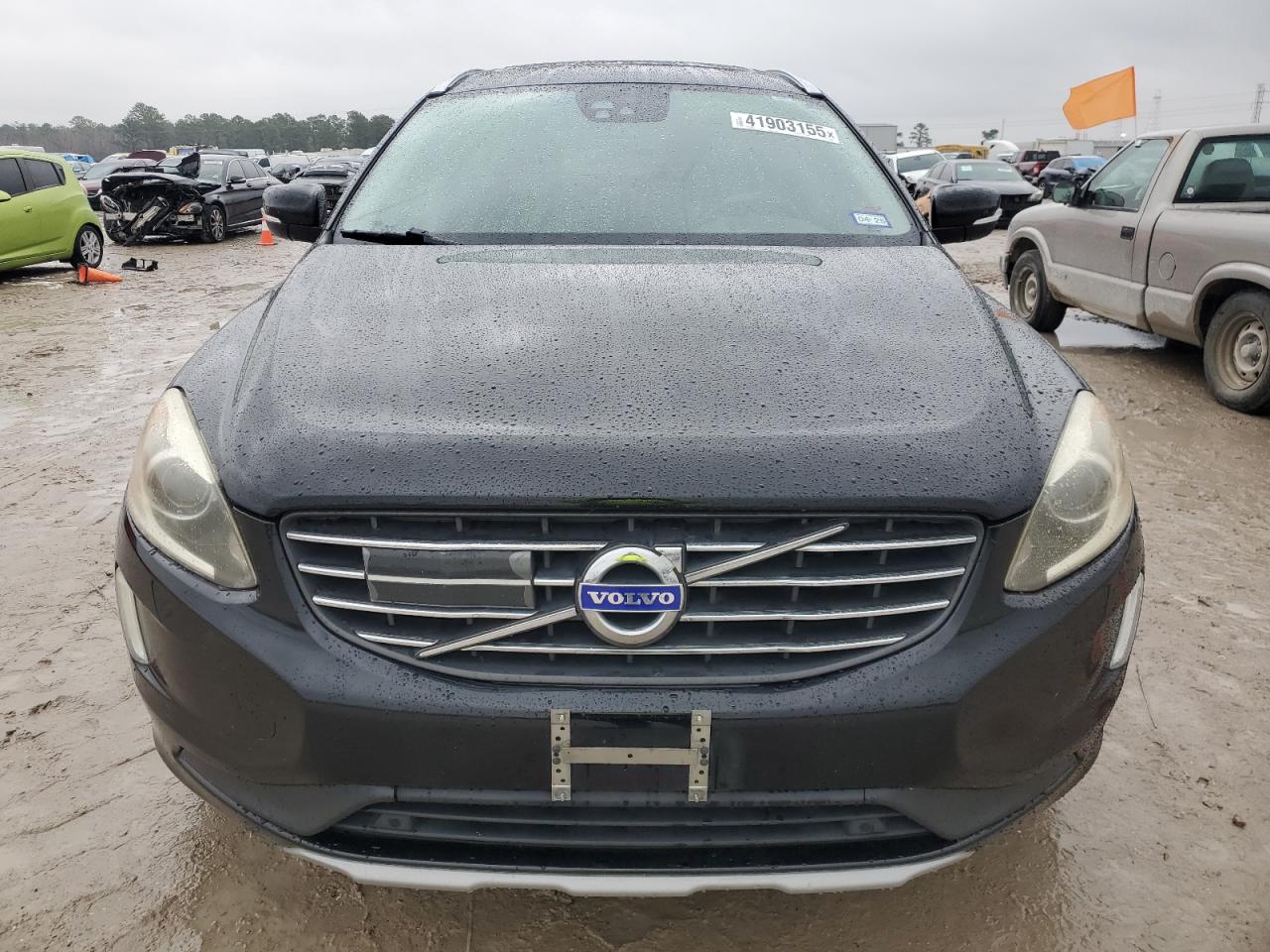 2016 Volvo XC60 - Image 5