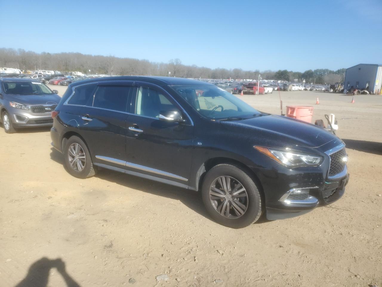 2019 Infiniti QX60 - Image 4