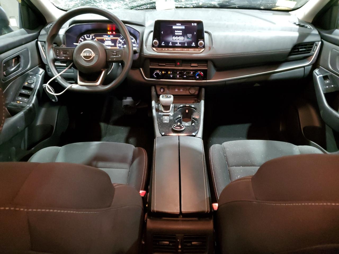 2024 Nissan Rogue - Image 8