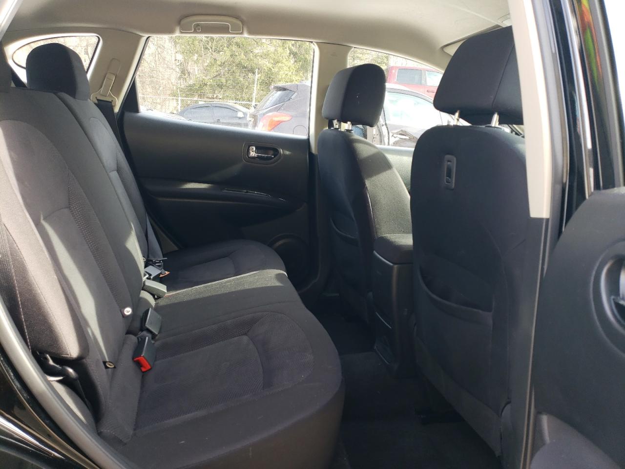 2014 Nissan Rogue - Image 11