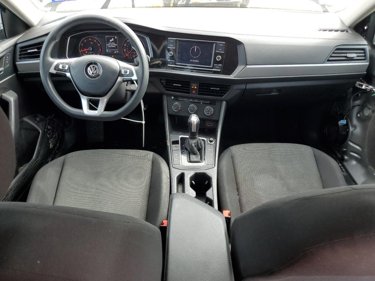 2019 Volkswagen Jetta - Image 8