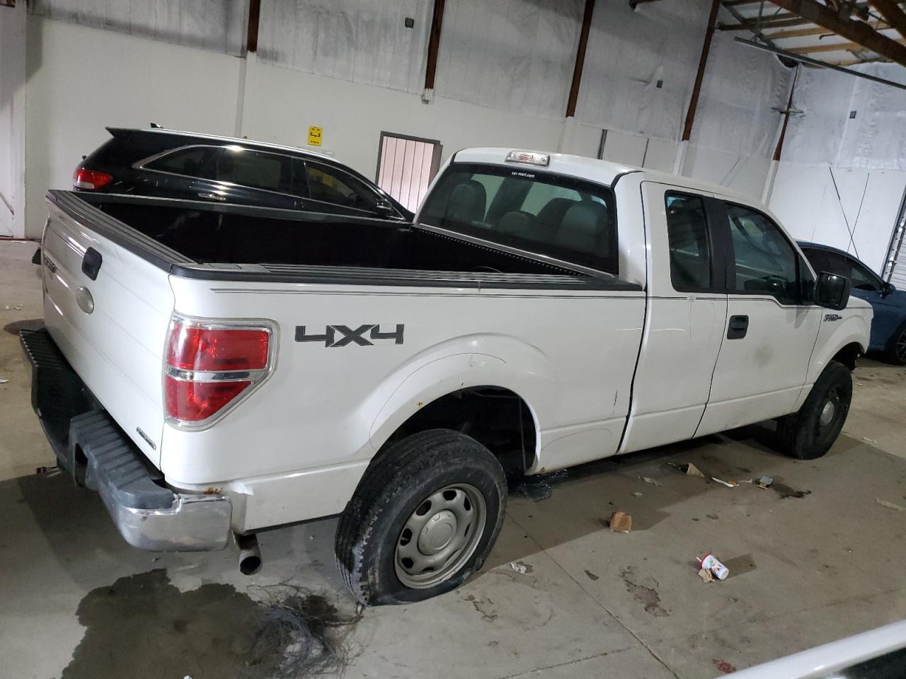 2011 Ford F-150 - Image 3