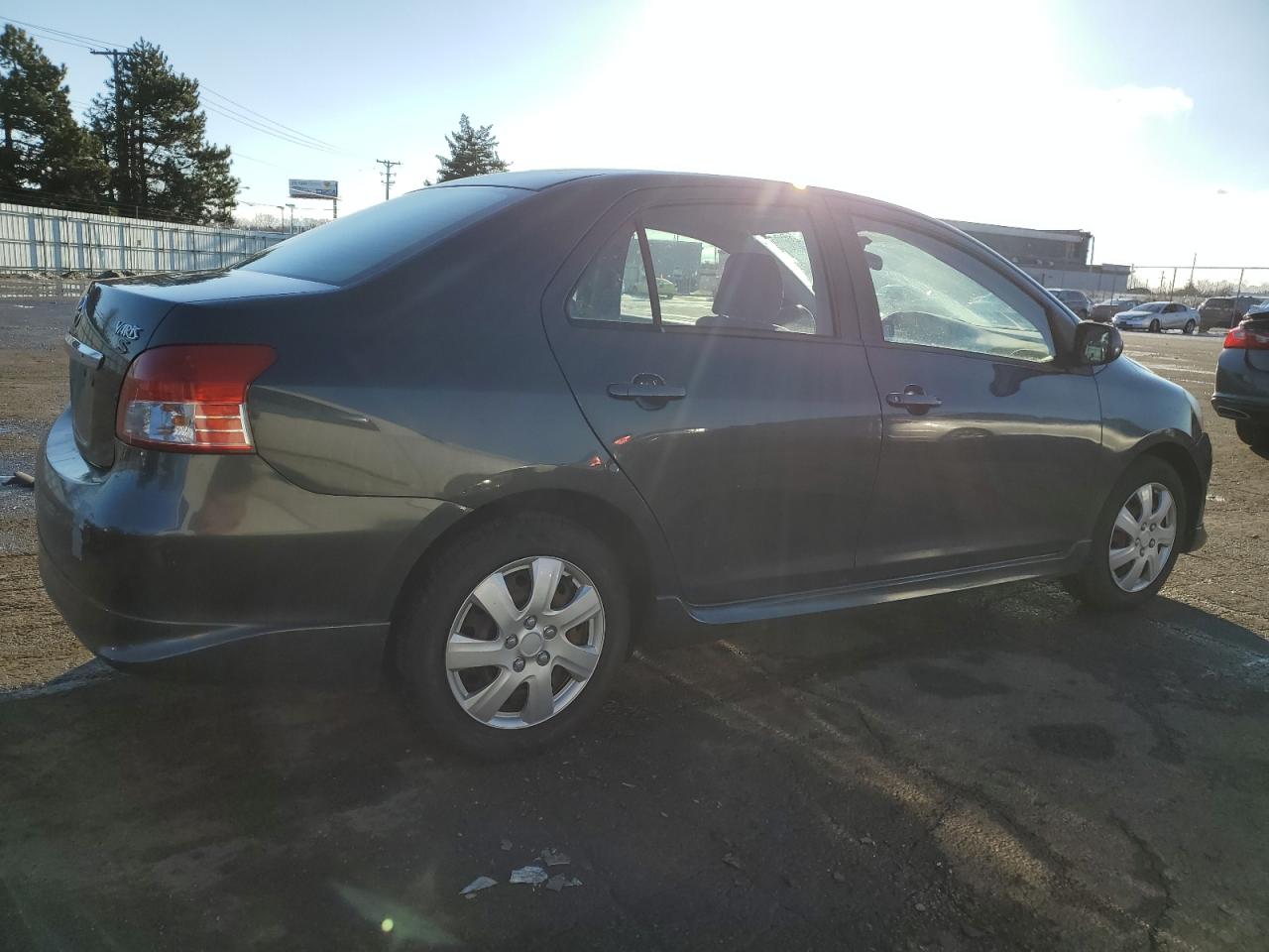 2007 Toyota Yaris - Image 3