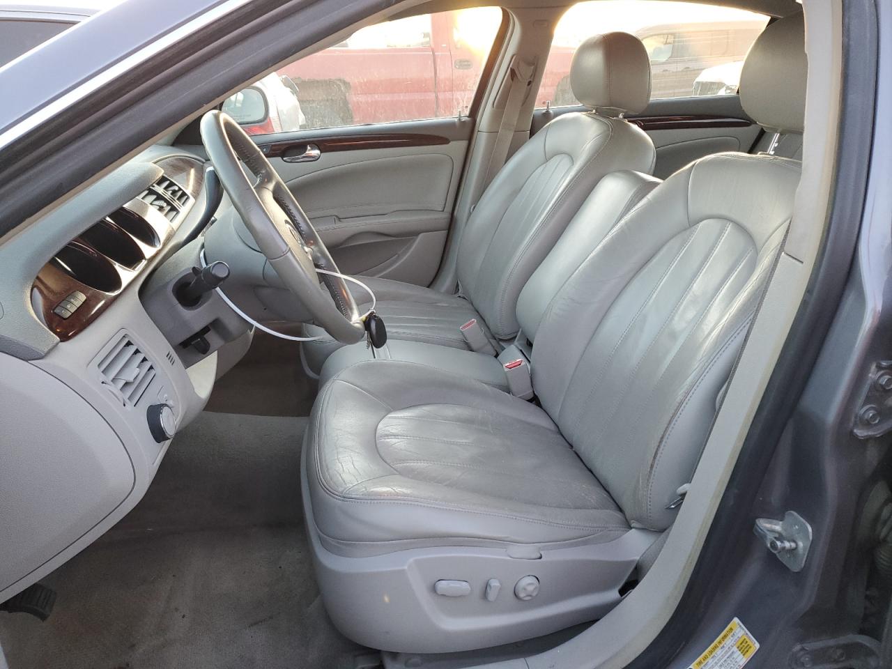 2006 Buick Lucerne - Image 7