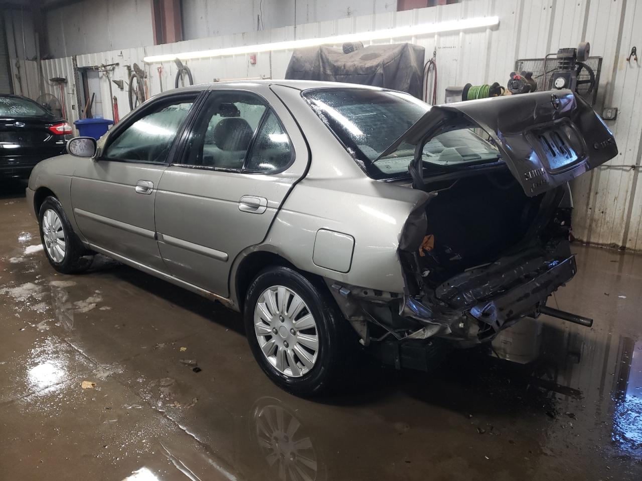 2006 Nissan Sentra - Image 2