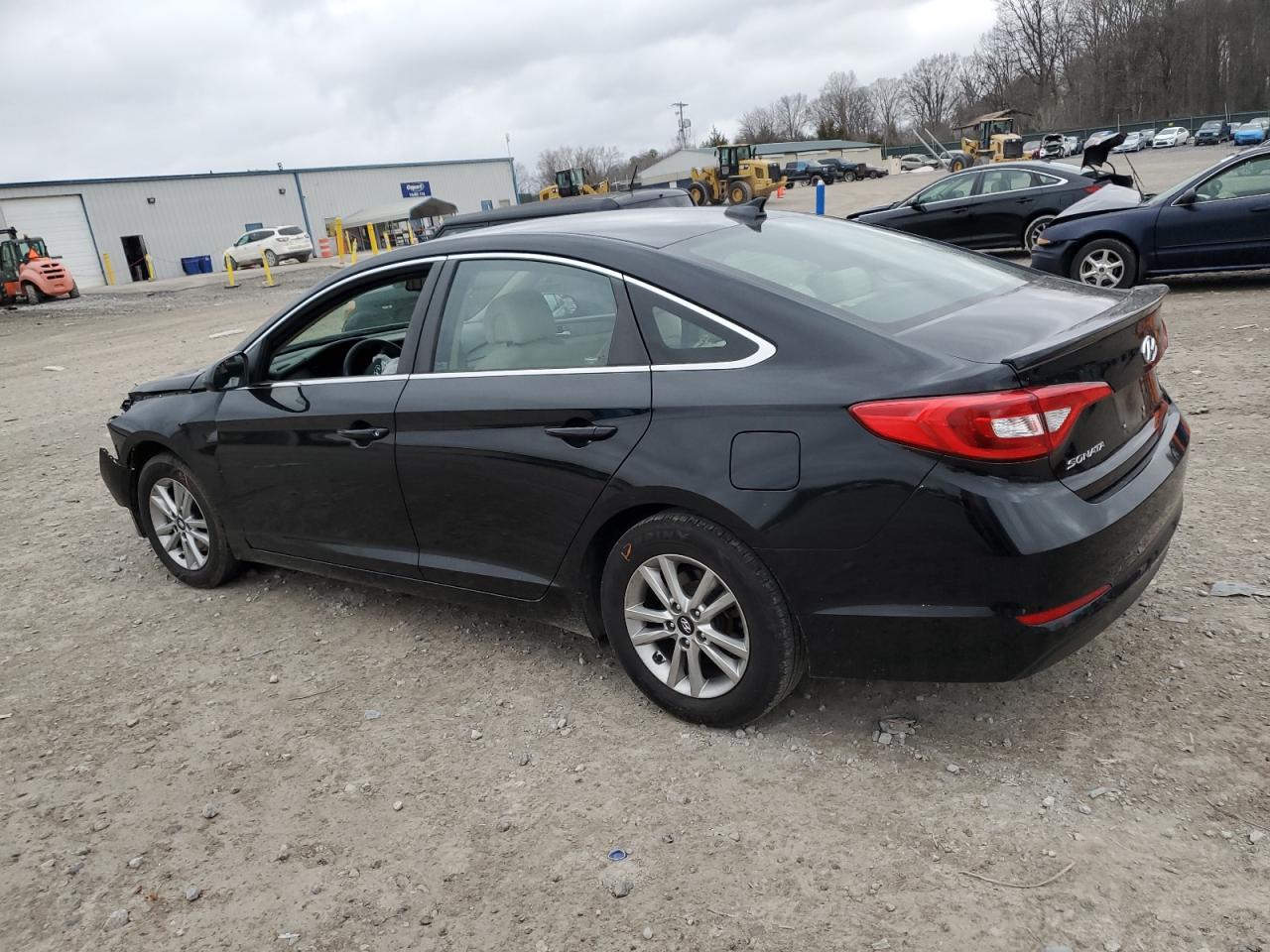 2017 Hyundai Sonata - Image 2