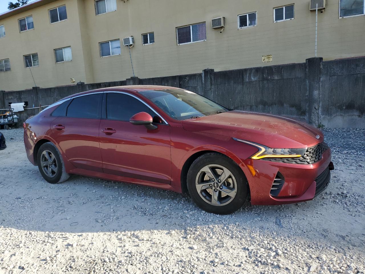 2022 Kia K5 - Image 4