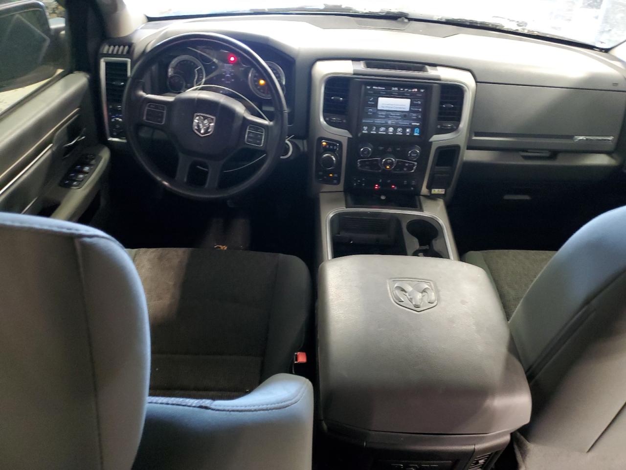 2016 RAM 1500 - Image 8