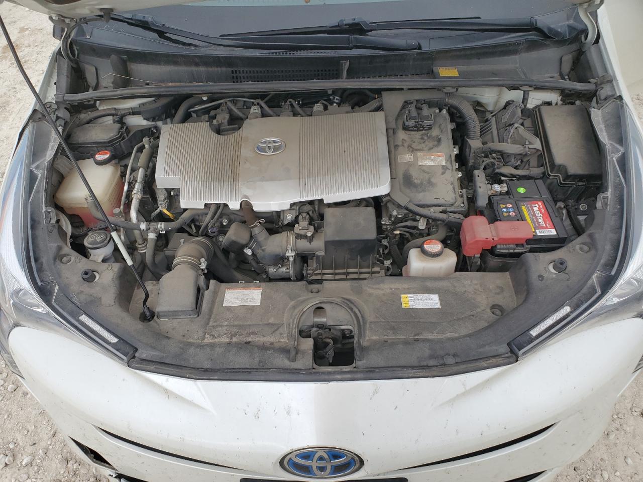 2016 Toyota Prius - Image 11