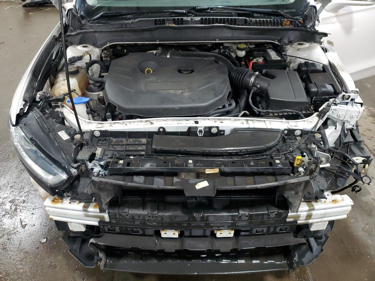 2014 Ford Fusion - Image 12