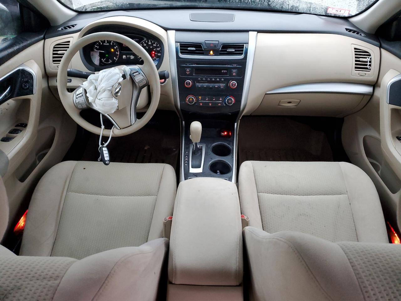 2015 Nissan Altima - Image 8