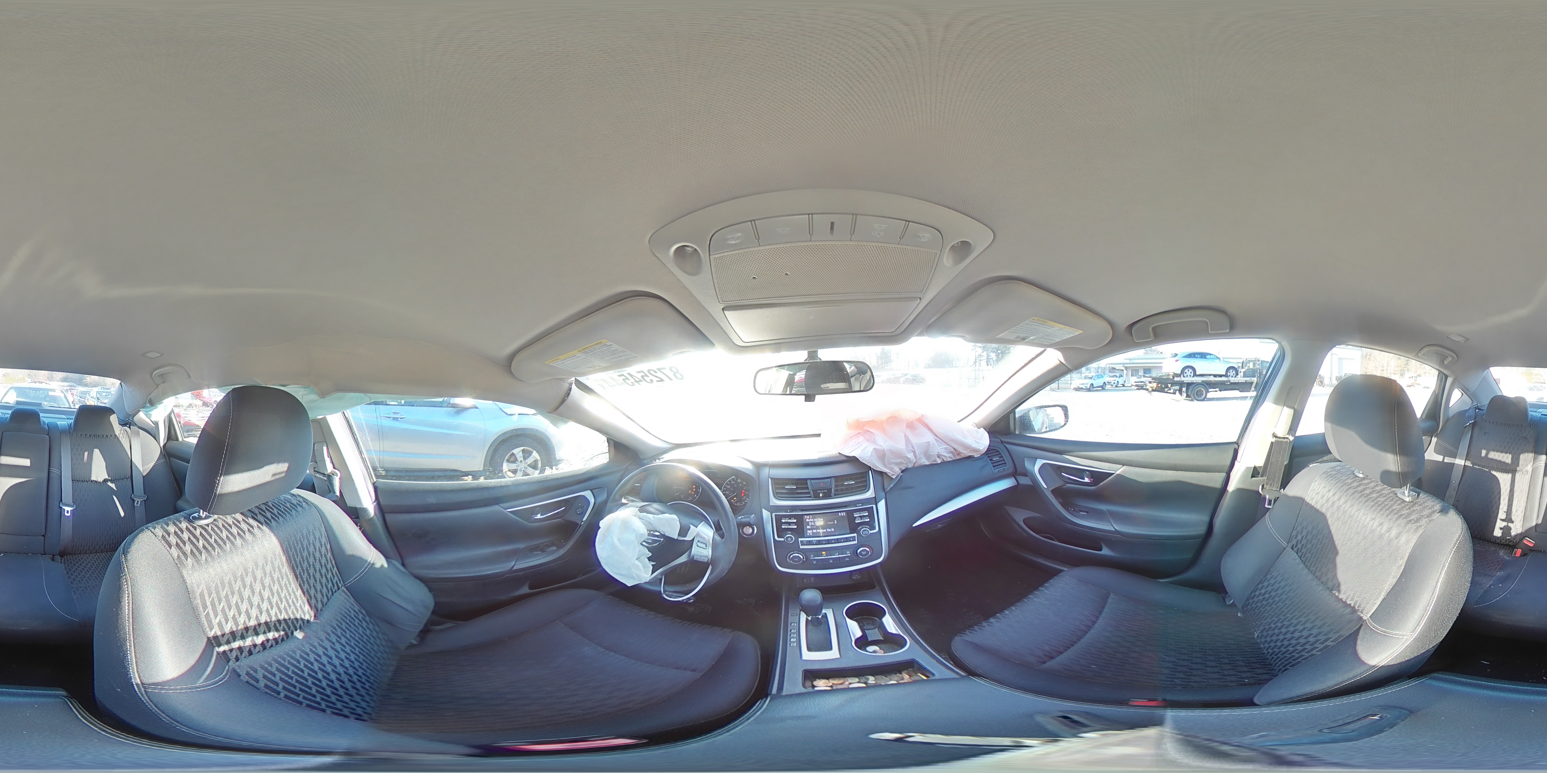 2018 Nissan Altima - Image 13