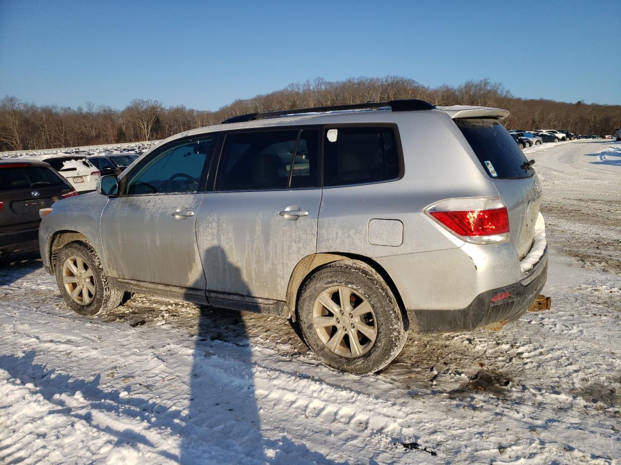 2011 Toyota Highlander - Image 2