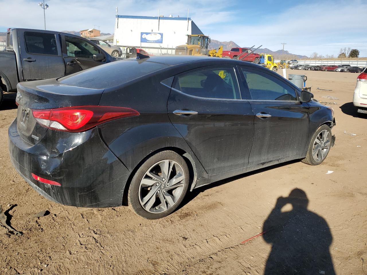 2014 Hyundai Elantra - Image 3