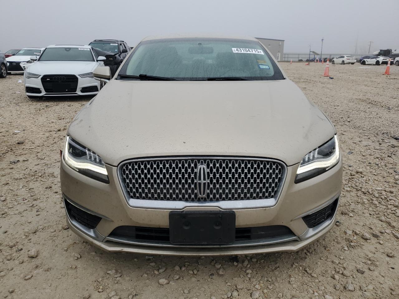 2017 Lincoln MKZ - Image 5