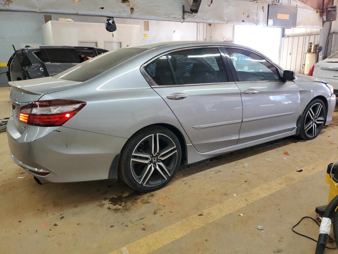 2017 Honda Accord - Image 3