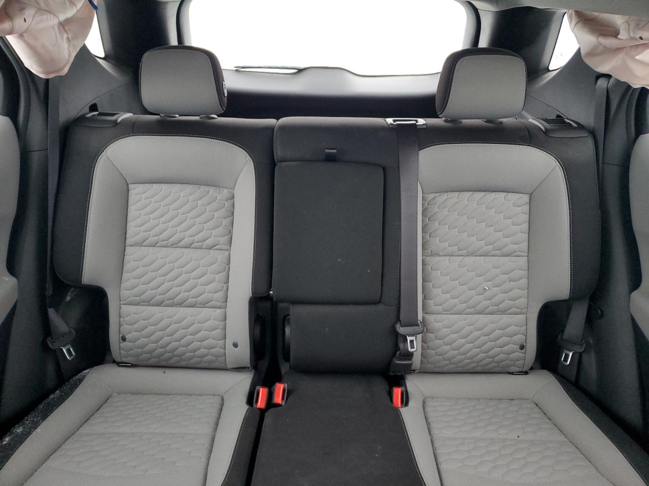 2020 Chevrolet Equinox - Image 10