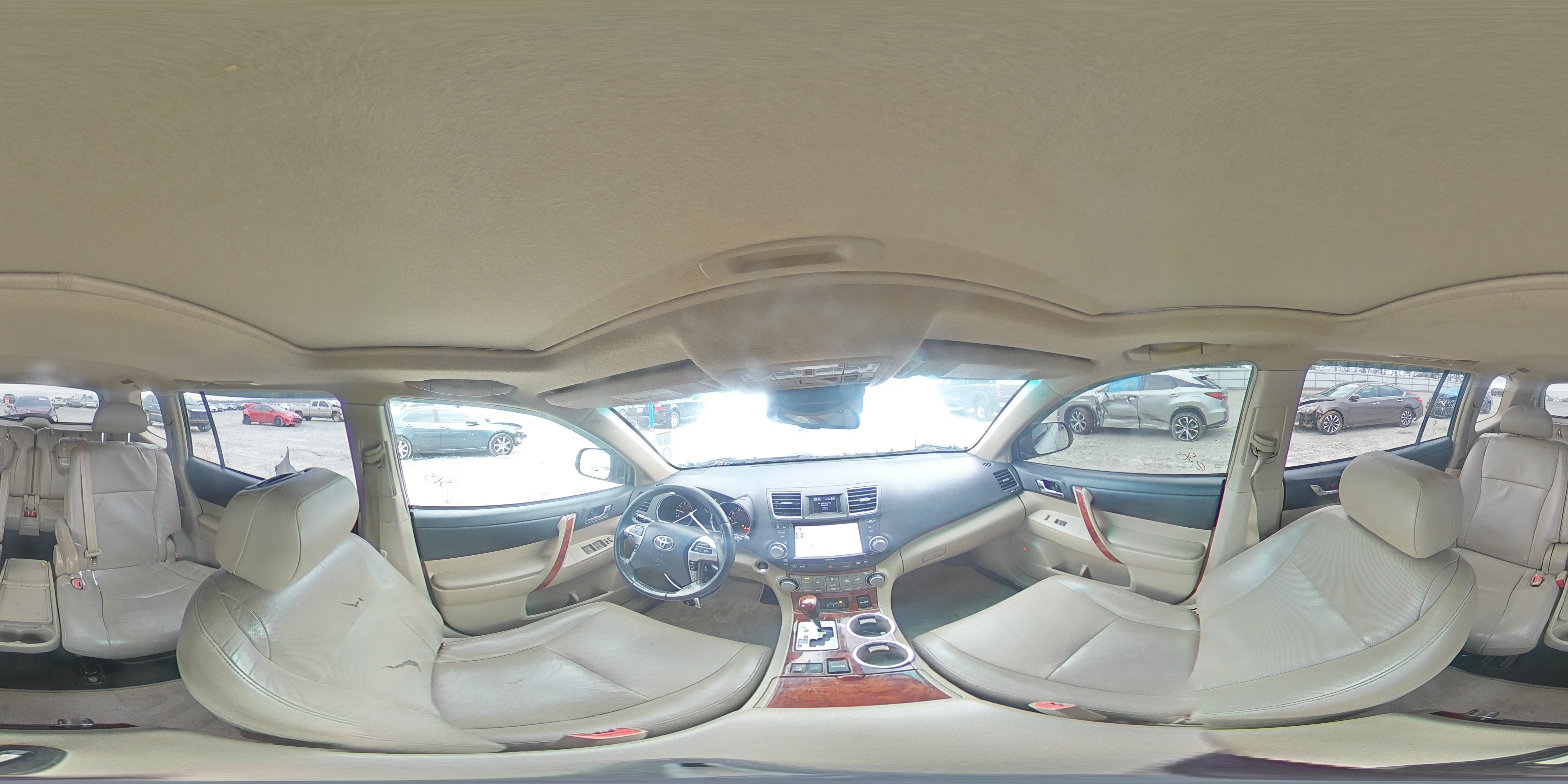 2011 Toyota Highlander - Image 13