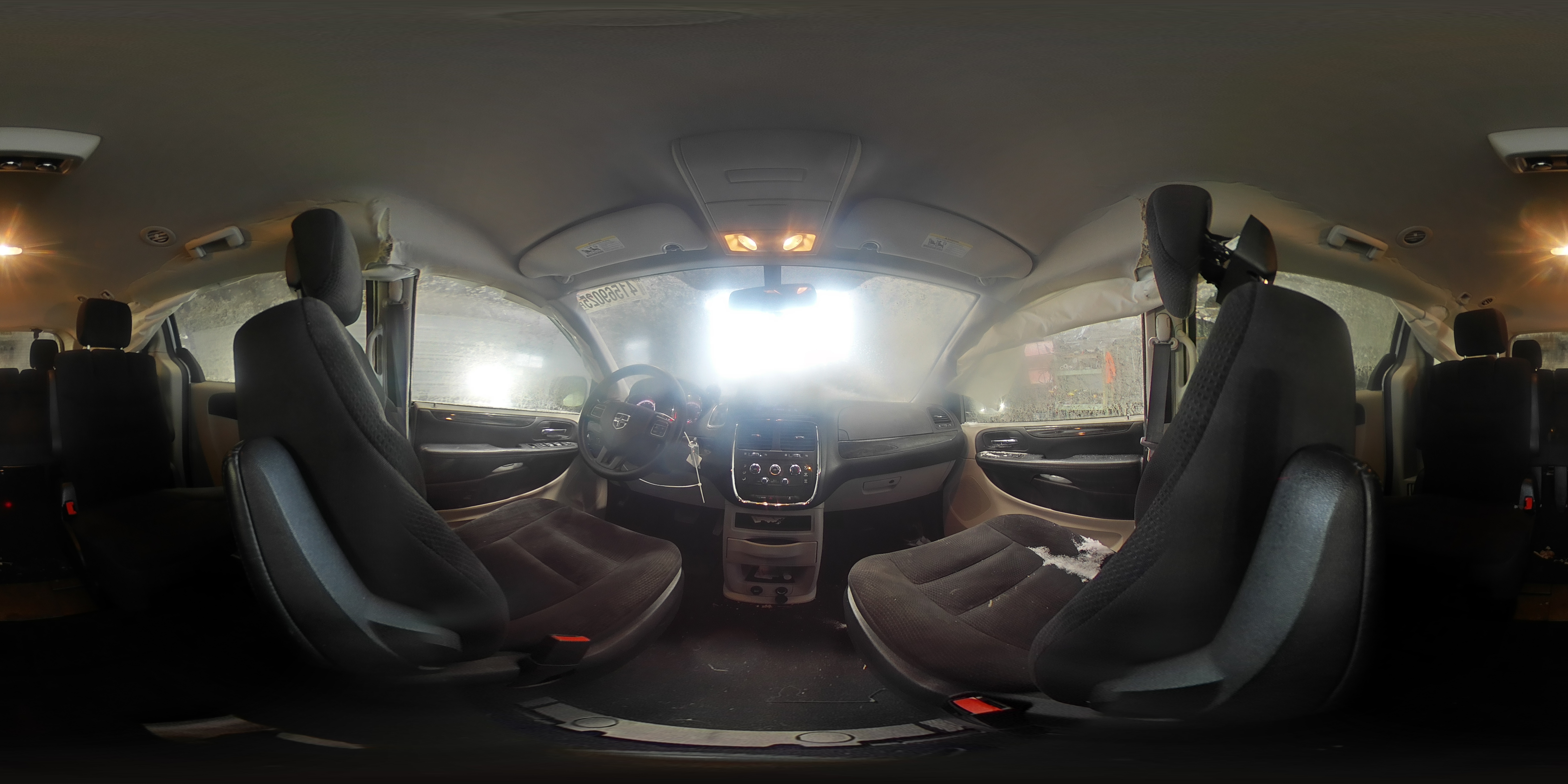 2019 Dodge Caravan - Image 14