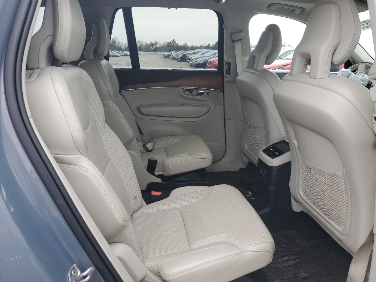2020 Volvo XC90 - Image 11