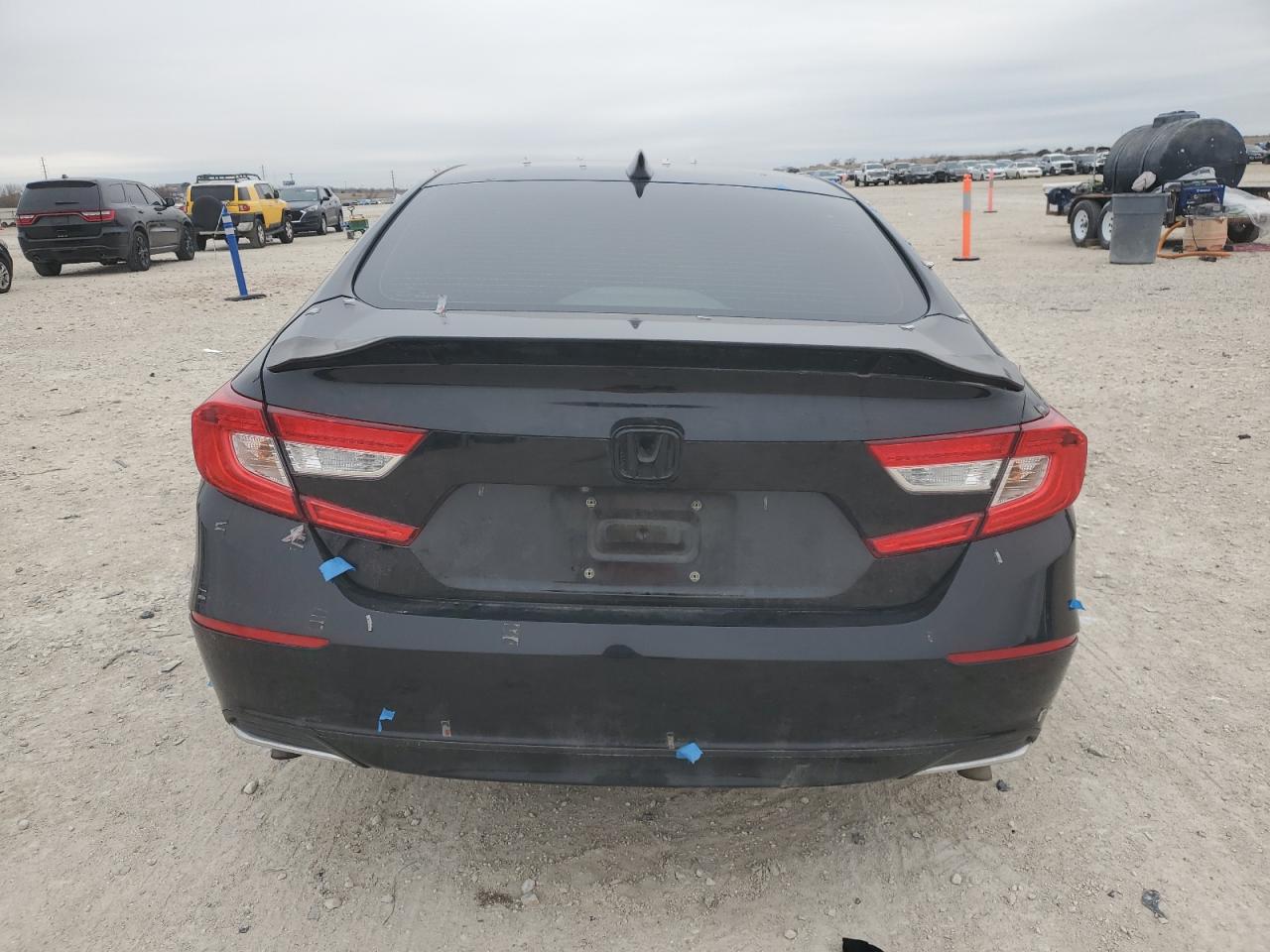 2018 Honda Accord - Image 6