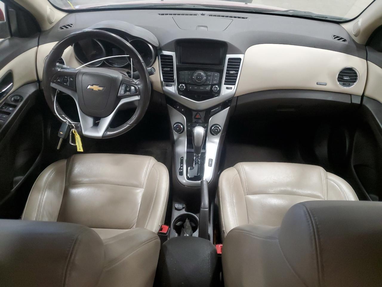 2013 Chevrolet Cruze - Image 8