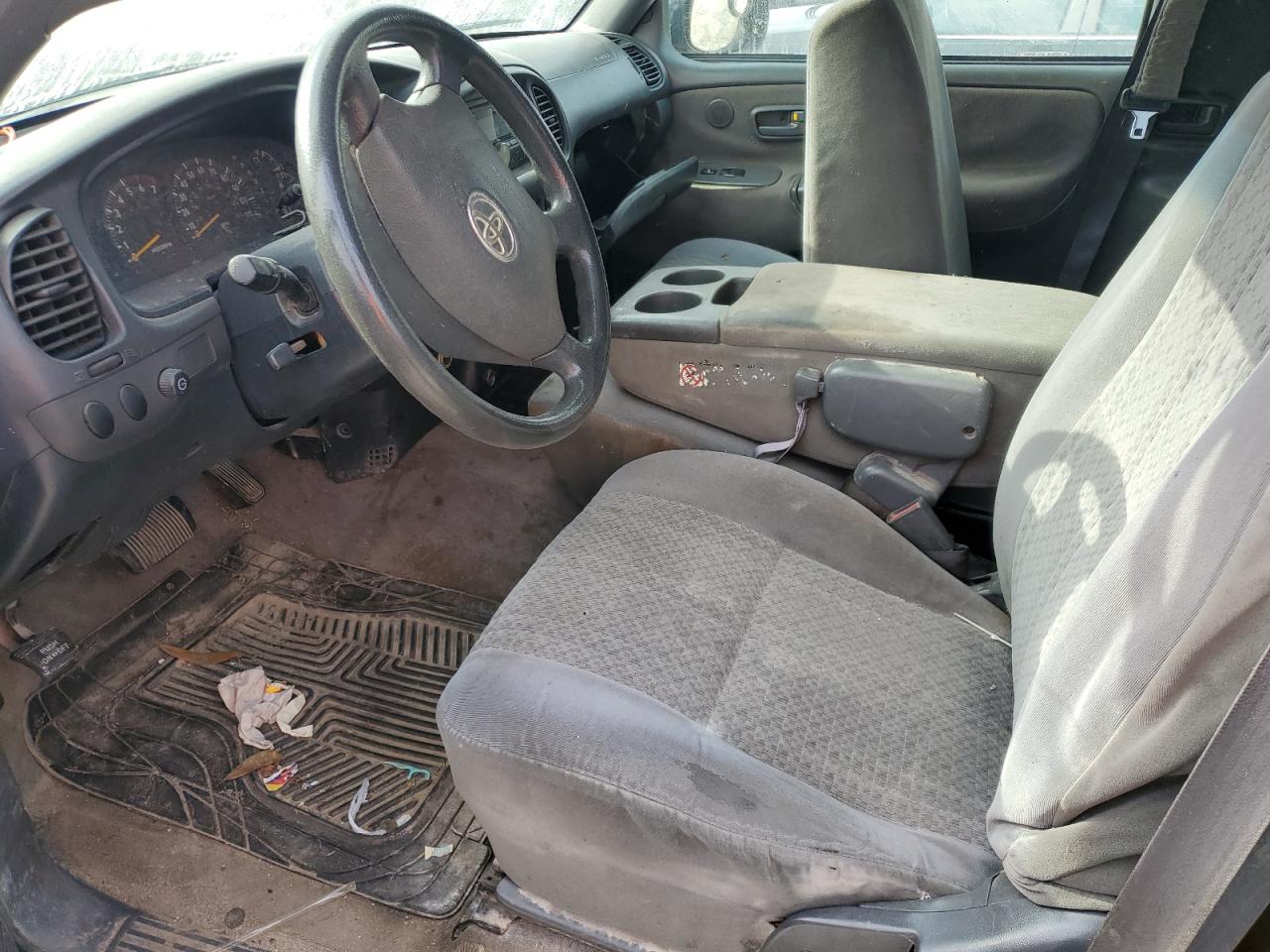 2004 Toyota Tundra - Image 7