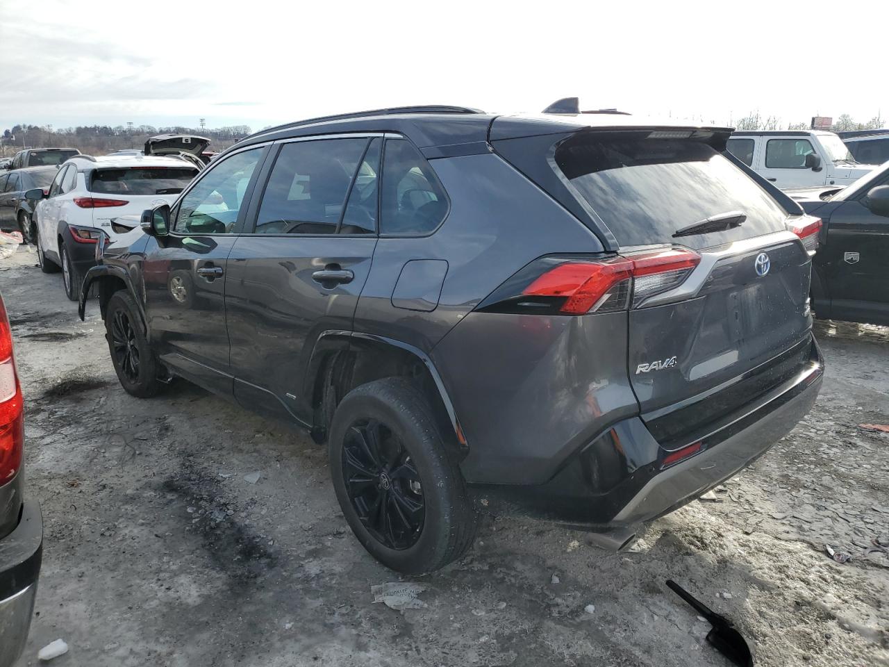 2024 Toyota RAV 4 - Image 2