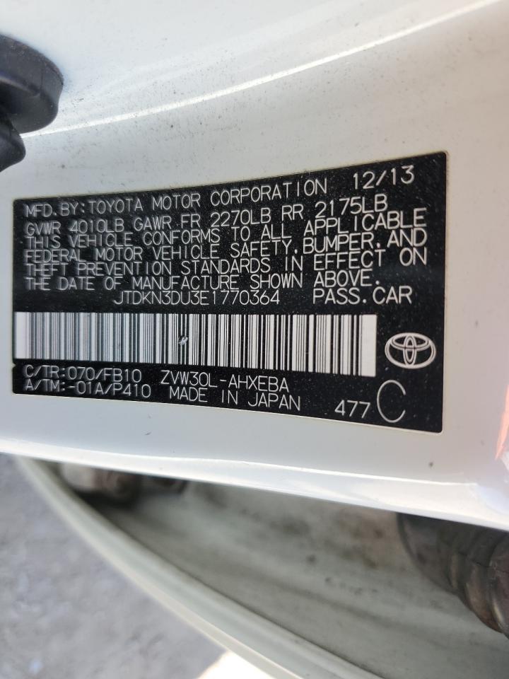 2014 Toyota Prius - Image 12