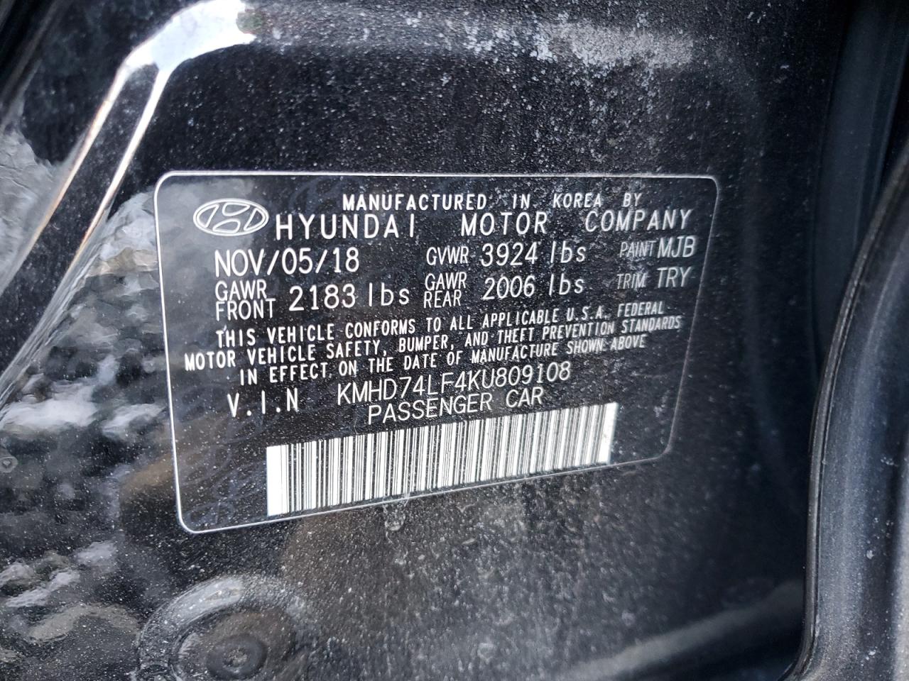 2019 Hyundai Elantra - Image 13