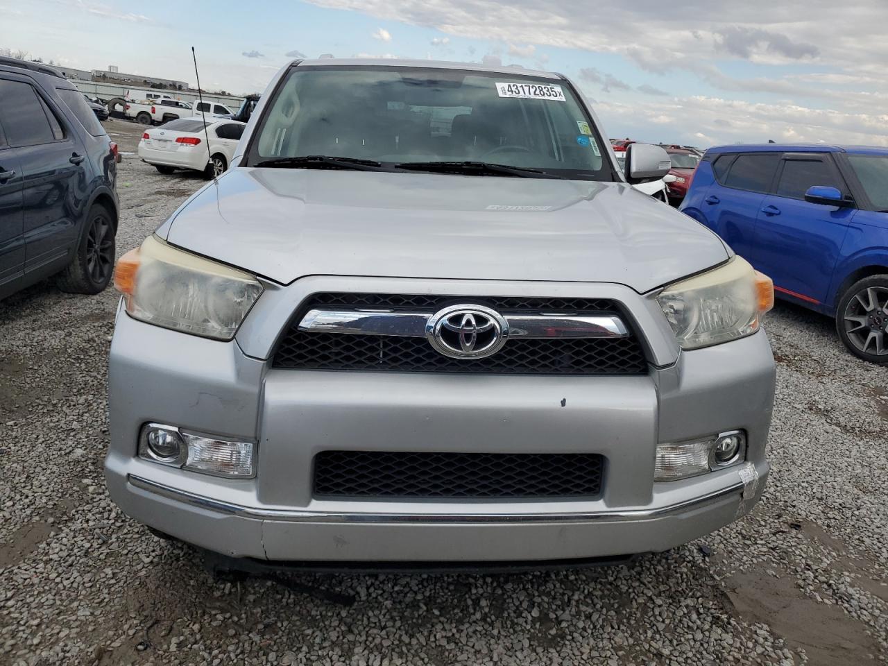 2011 Toyota 4Runner - Image 5