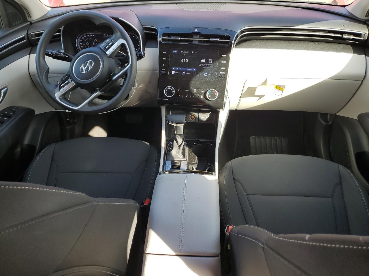 2023 Hyundai Tucson - Image 8