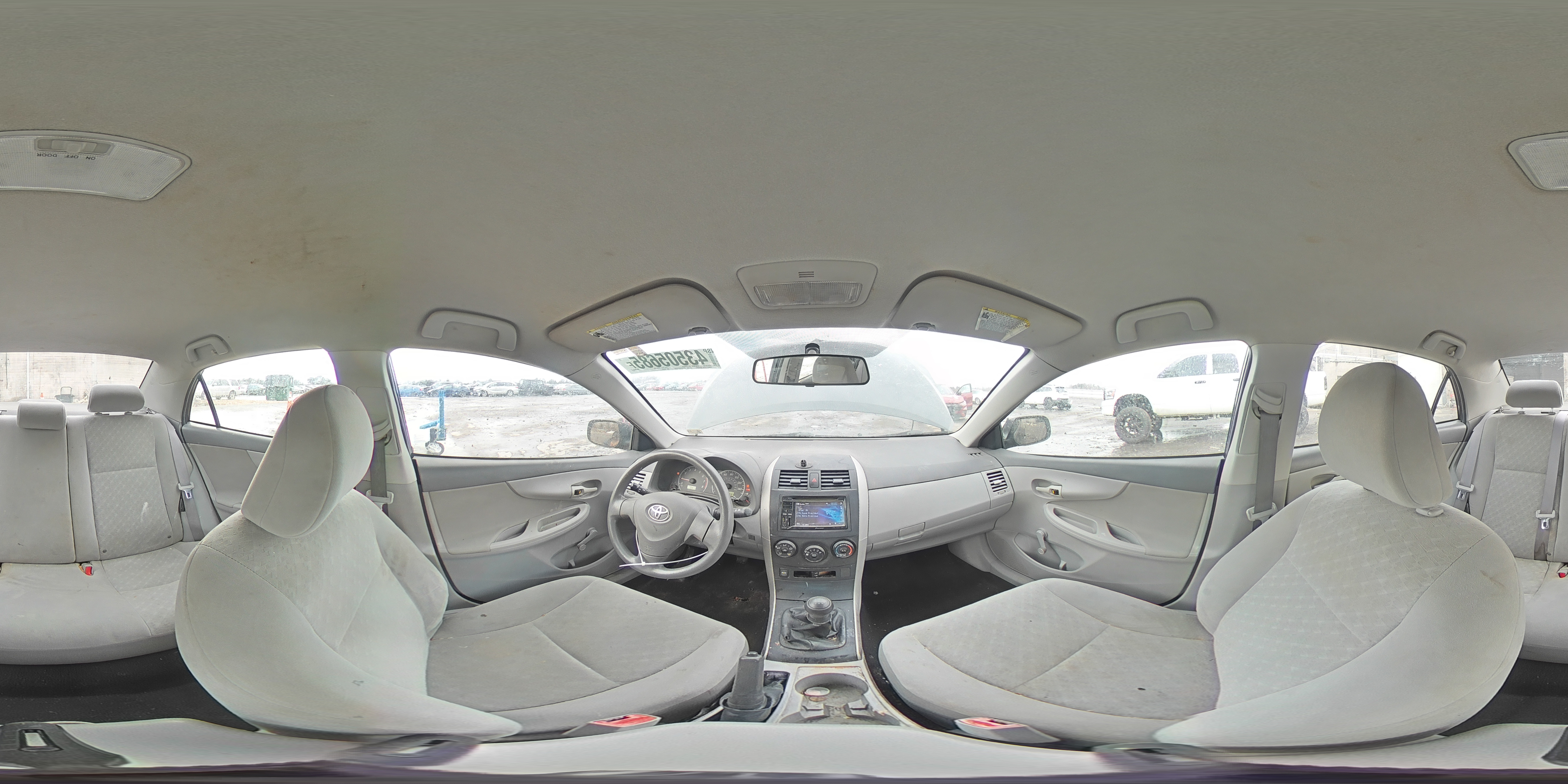 2010 Toyota Corolla - Image 13