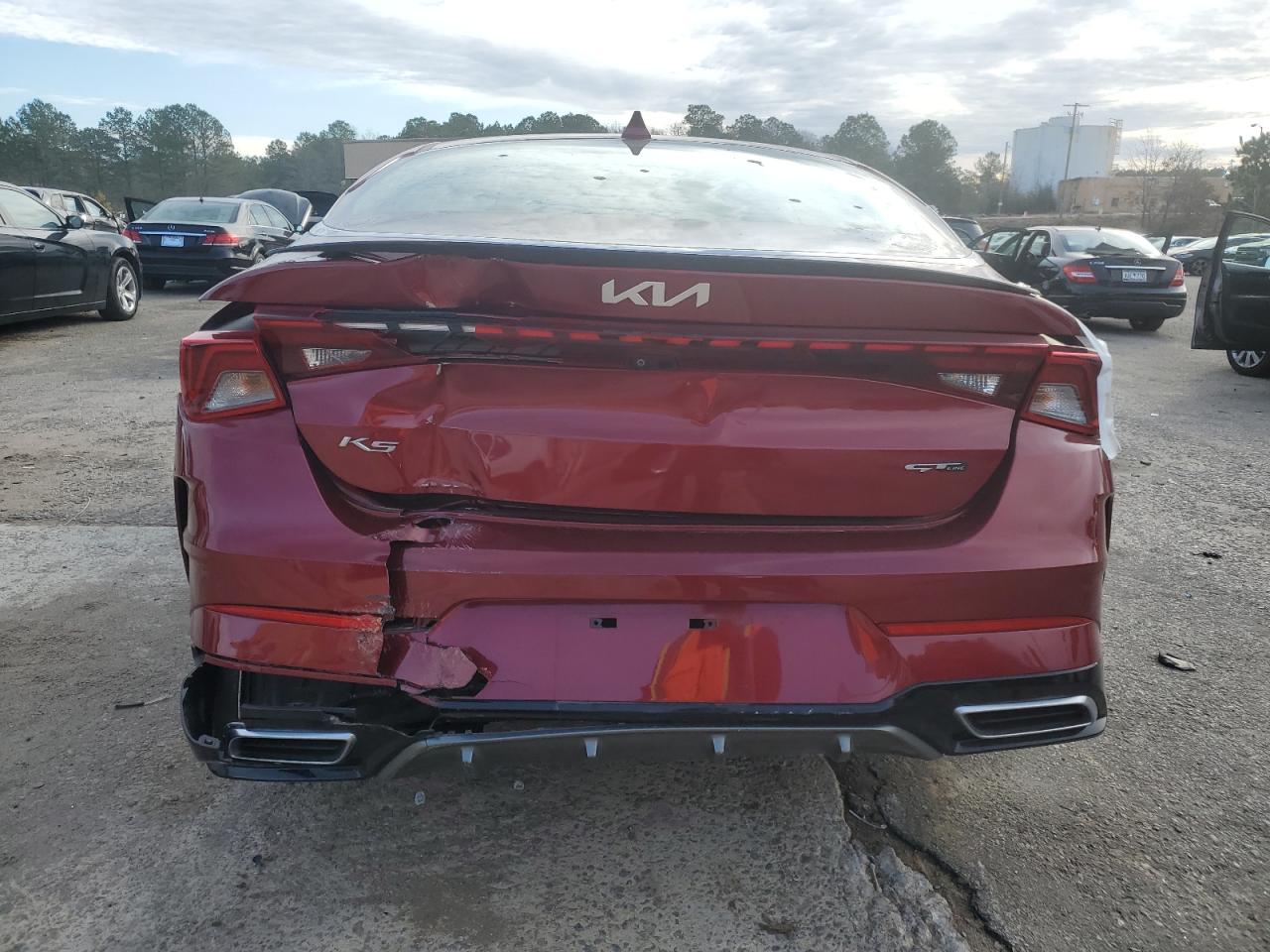 2022 Kia K5 - Image 6