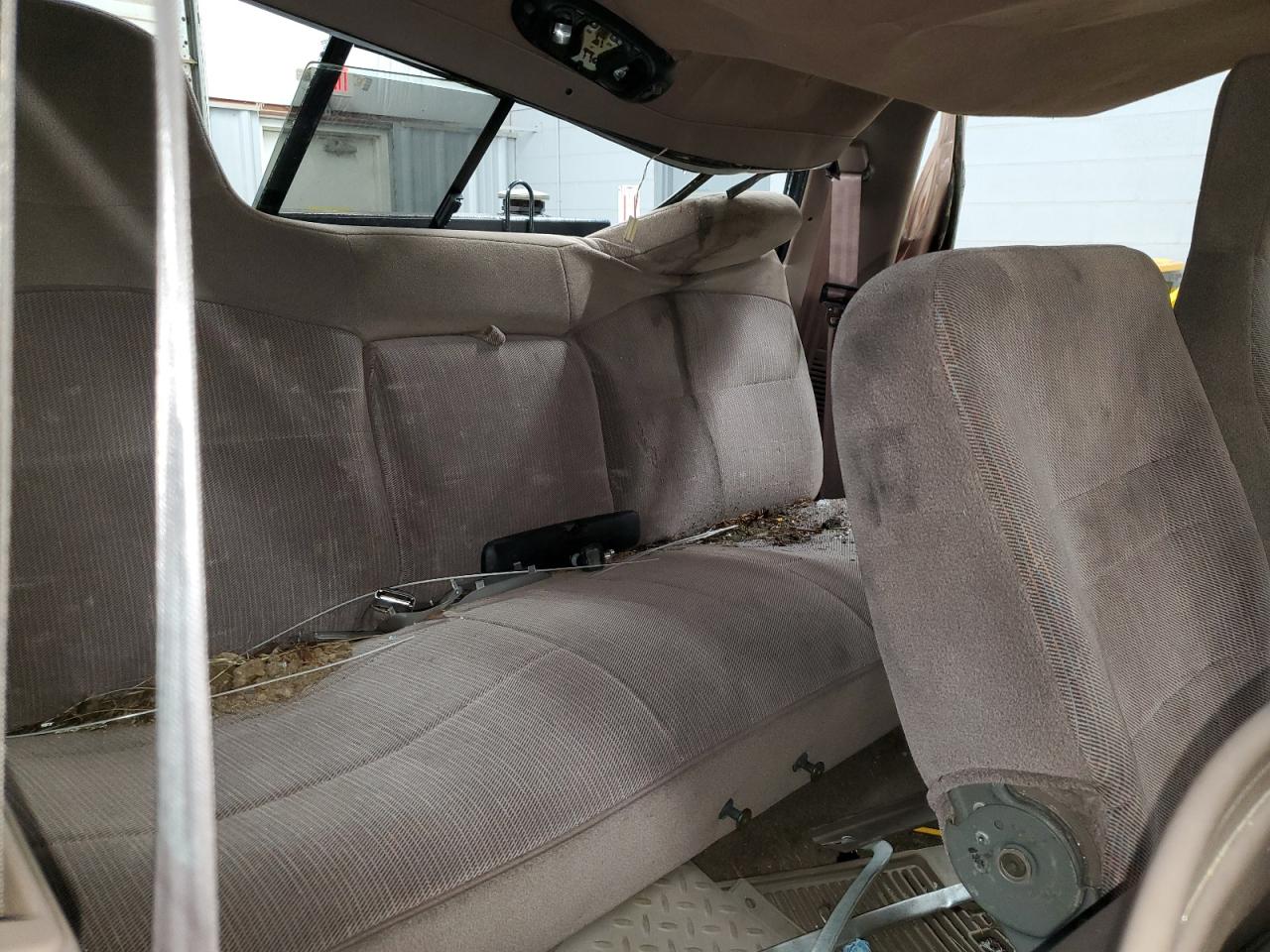 1996 Ford F350 - Image 10