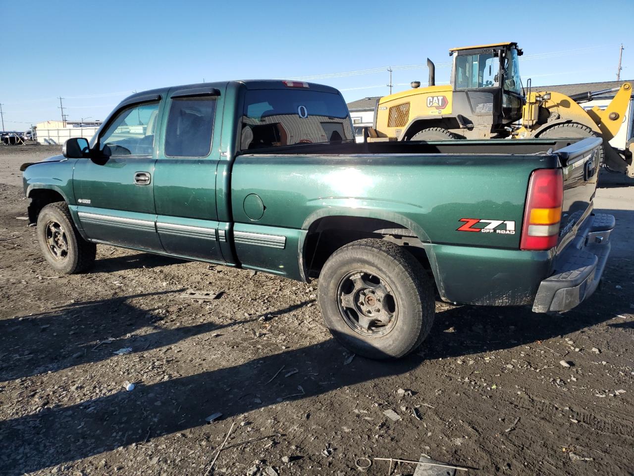 2001 Chevrolet Silverado - Image 2